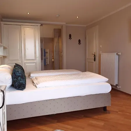 Strand-cafe * メーアスブルク