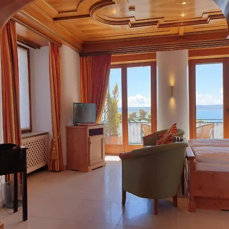 Strand-cafe * Meersburg