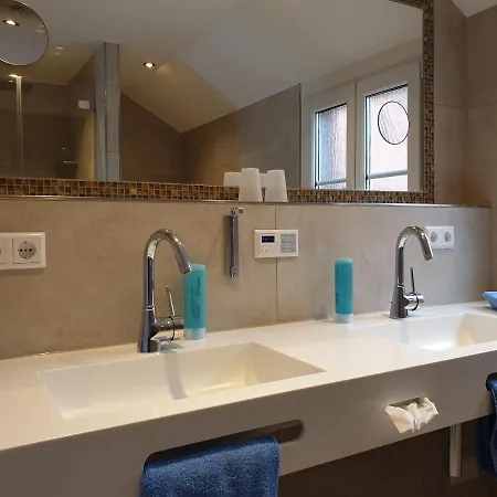 Ξενοδοχείο Strand-cafe