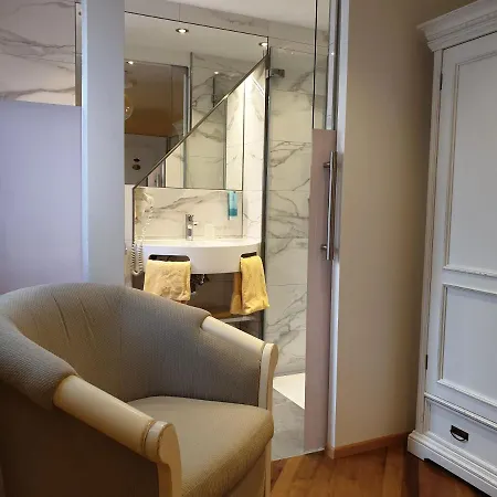 Ξενοδοχείο Strand-cafe