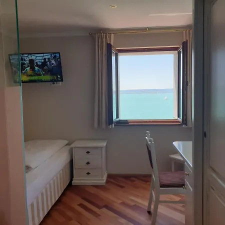 Strand-cafe * メーアスブルク