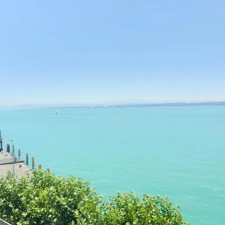 Strand-cafe Direkt Am Bodensee *