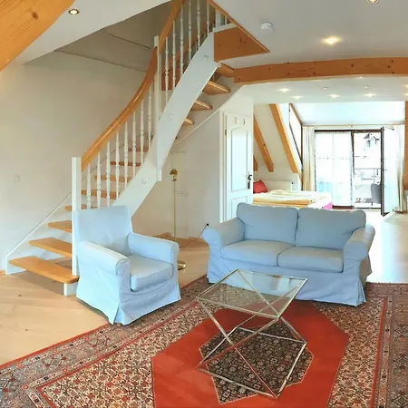 Strand-cafe ホテル *